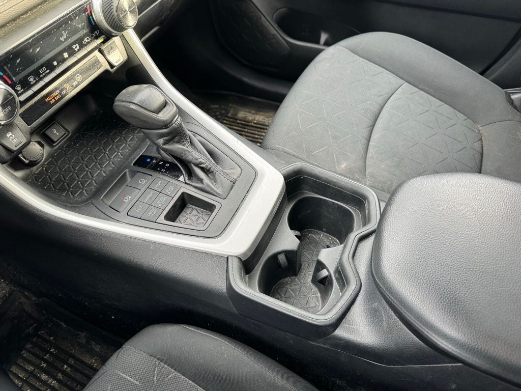 2020 Toyota RAV4 XLE AWD
