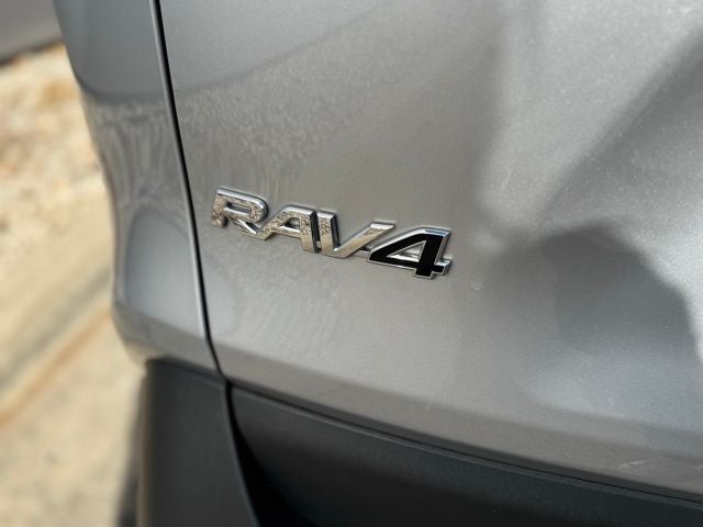 2024 Toyota RAV4 XLE AWD