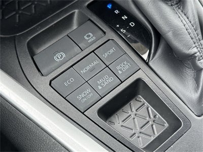 2025 Toyota RAV4 XLE AWD