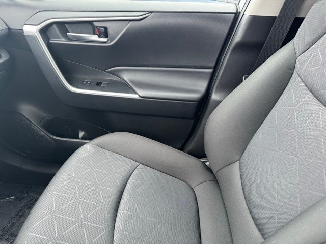 2025 Toyota RAV4 XLE AWD