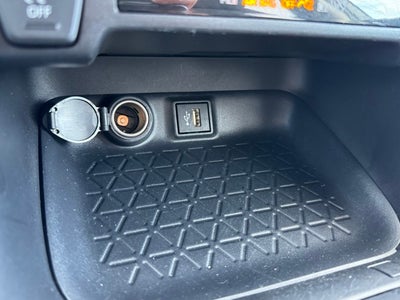 2025 Toyota RAV4 XLE AWD