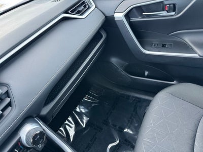 2025 Toyota RAV4 XLE AWD