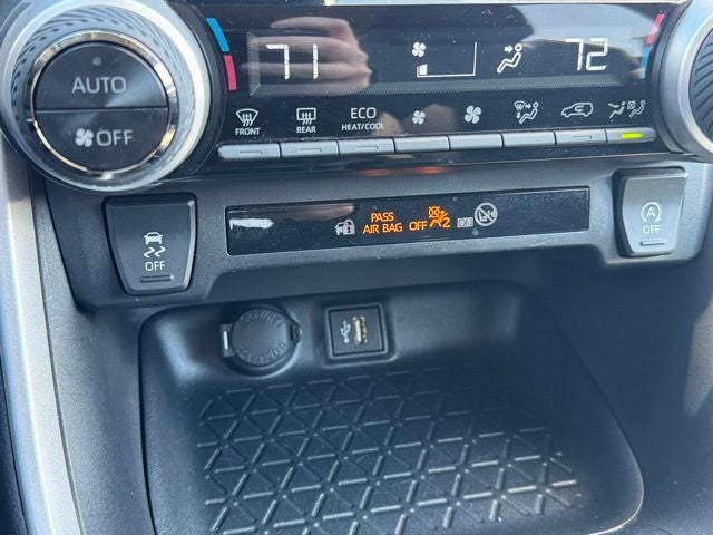 2025 Toyota RAV4 XLE AWD