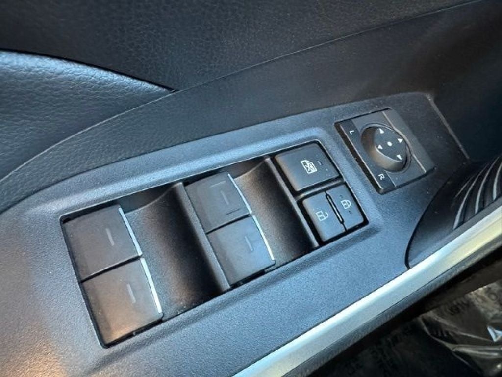 2022 Toyota RAV4 XLE AWD