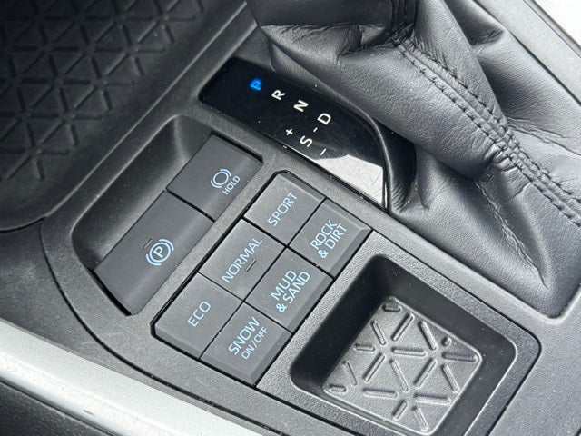 2022 Toyota RAV4 XLE AWD