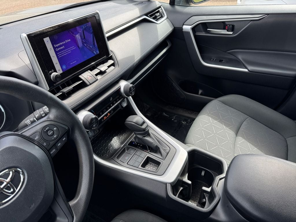 2024 Toyota RAV4 XLE AWD