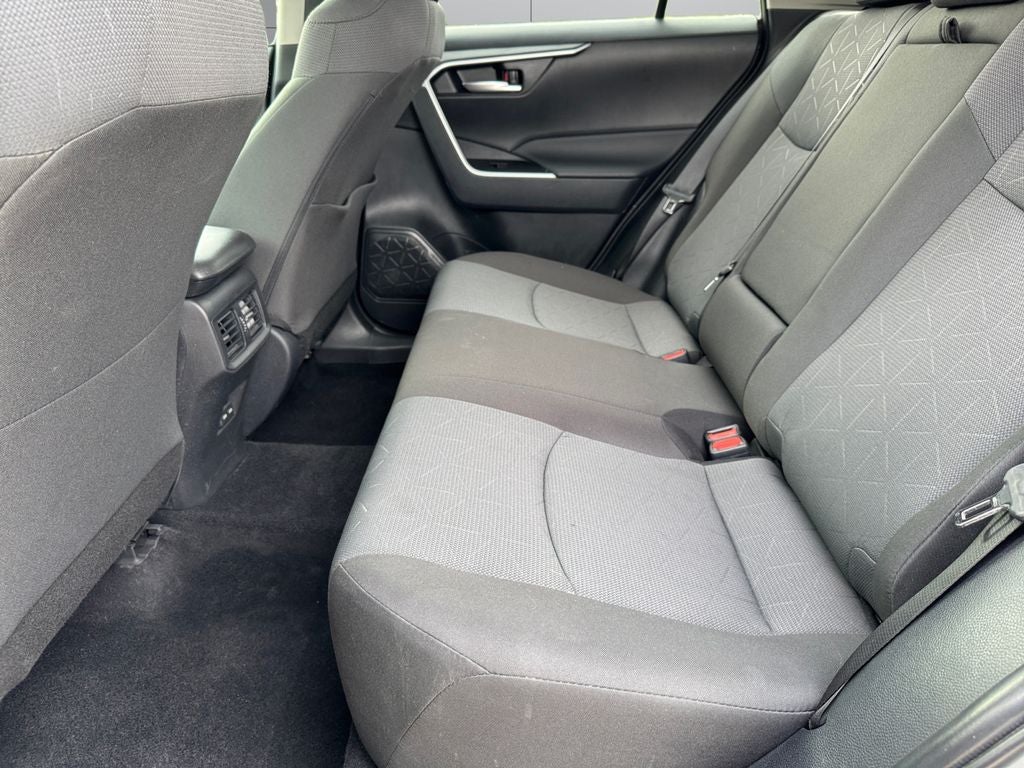 2025 Toyota RAV4 XLE AWD