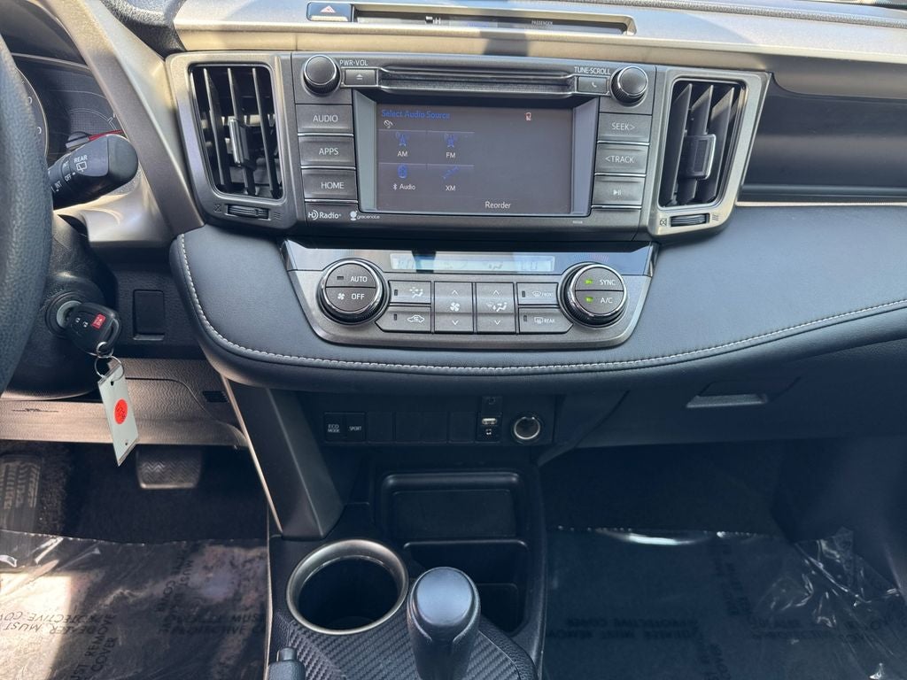 2015 Toyota RAV4 XLE AWD