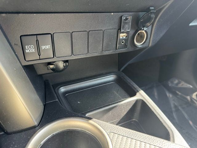 2015 Toyota RAV4 XLE AWD