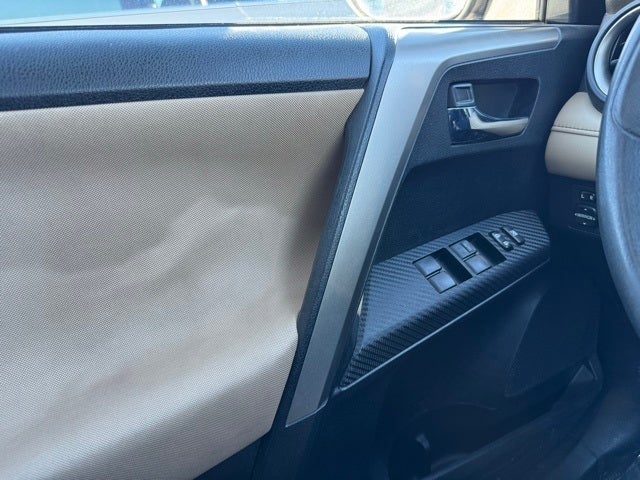 2015 Toyota RAV4 XLE AWD