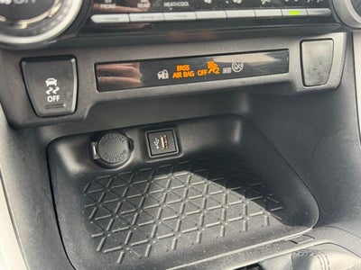 2025 Toyota RAV4 Hybrid XLE AWD