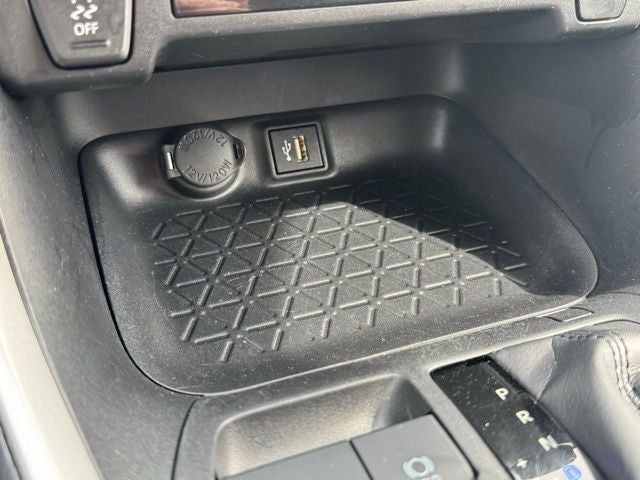 2025 Toyota RAV4 Hybrid XLE AWD