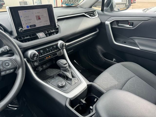 2025 Toyota RAV4 Hybrid XLE AWD