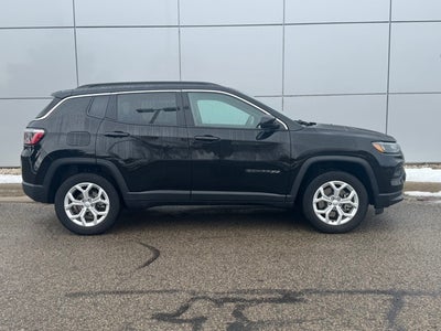 2024 Jeep Compass Latitude 4WD