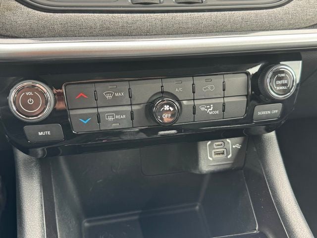 2022 Jeep Compass Latitude Lux 4WD