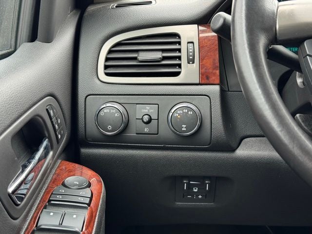 2013 Chevrolet Avalanche 1500 LTZ 4WD