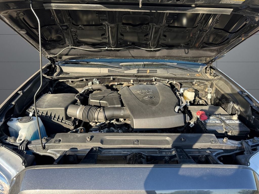 2020 Toyota Tacoma SR5 V6