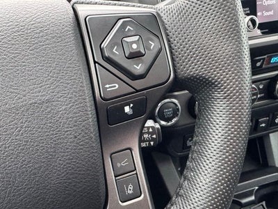 2022 Toyota Tacoma TRD Off-Road V6