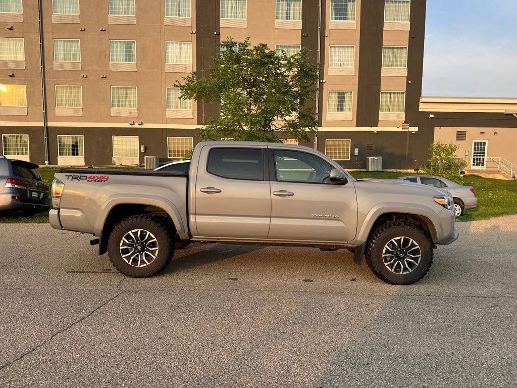 2021 Toyota Tacoma TRD Sport V6