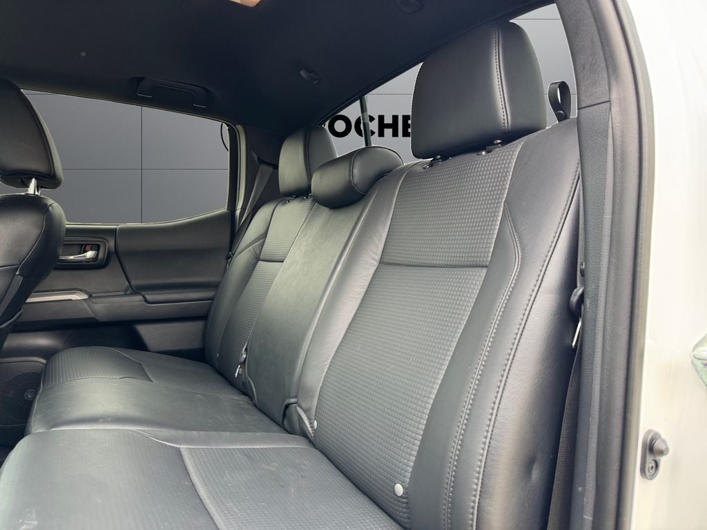 2022 Toyota Tacoma Limited V6