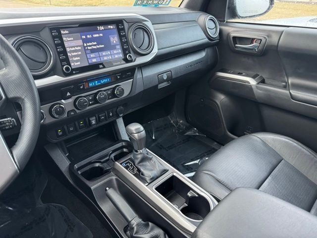 2022 Toyota Tacoma Limited V6