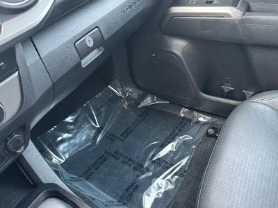 2022 Toyota Tacoma Limited V6