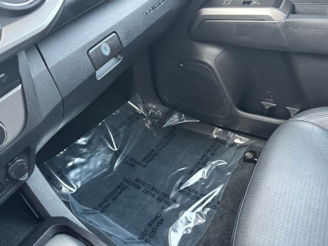 2022 Toyota Tacoma Limited V6