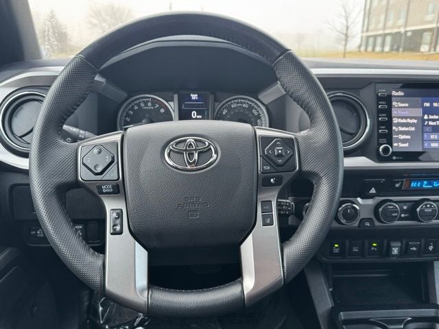 2022 Toyota Tacoma Limited V6