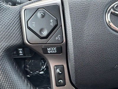 2022 Toyota Tacoma Limited V6