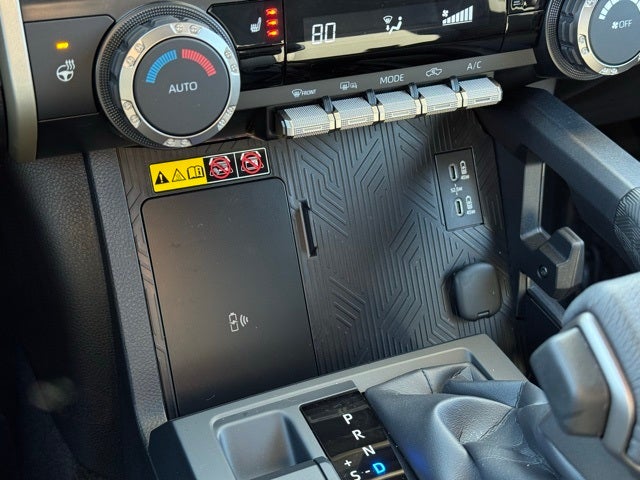 2025 Toyota Tacoma SR5 4WD