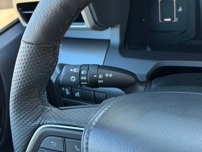 2025 Toyota Tacoma SR5 4WD