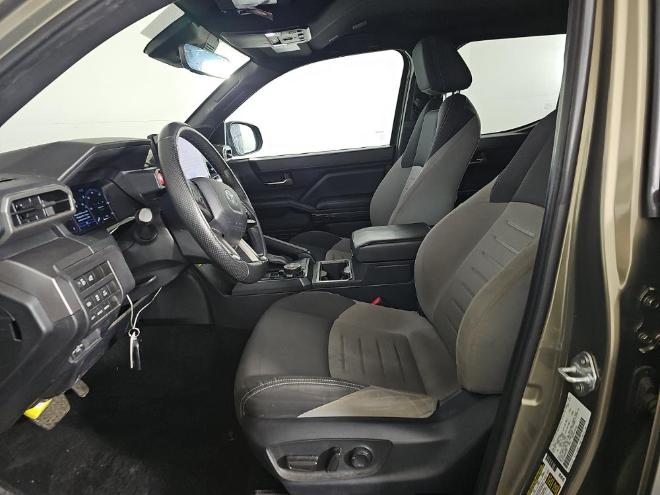 2024 Toyota Tacoma TRD Off-Road 4WD