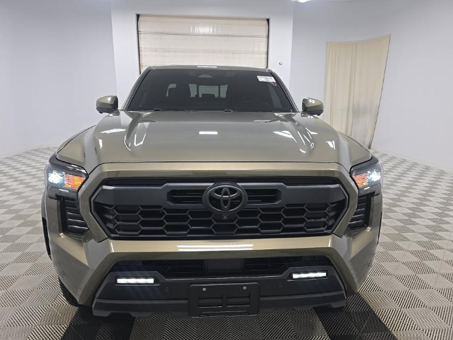 2024 Toyota Tacoma TRD Off-Road 4WD