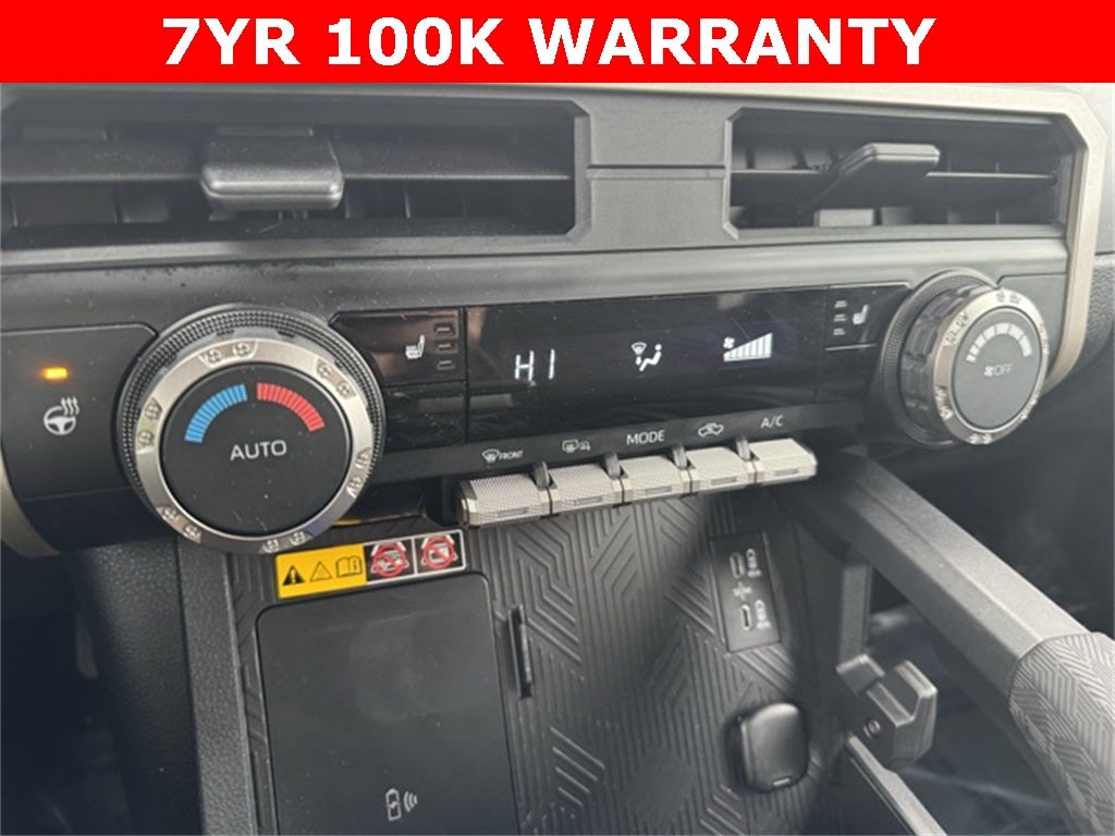 2024 Toyota Tacoma SR5 4WD