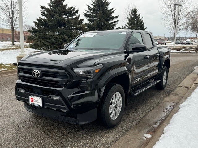 2024 Toyota Tacoma SR5 4WD
