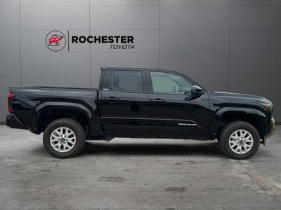 2025 Toyota Tacoma SR5 4WD