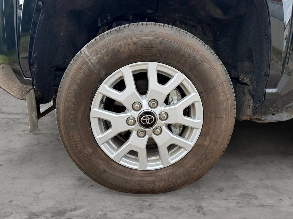 2025 Toyota Tacoma SR5 4WD
