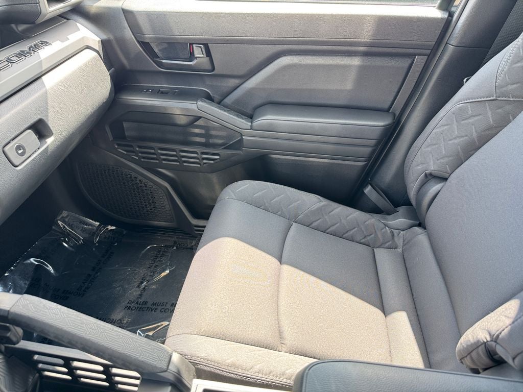 2025 Toyota Tacoma SR 4WD