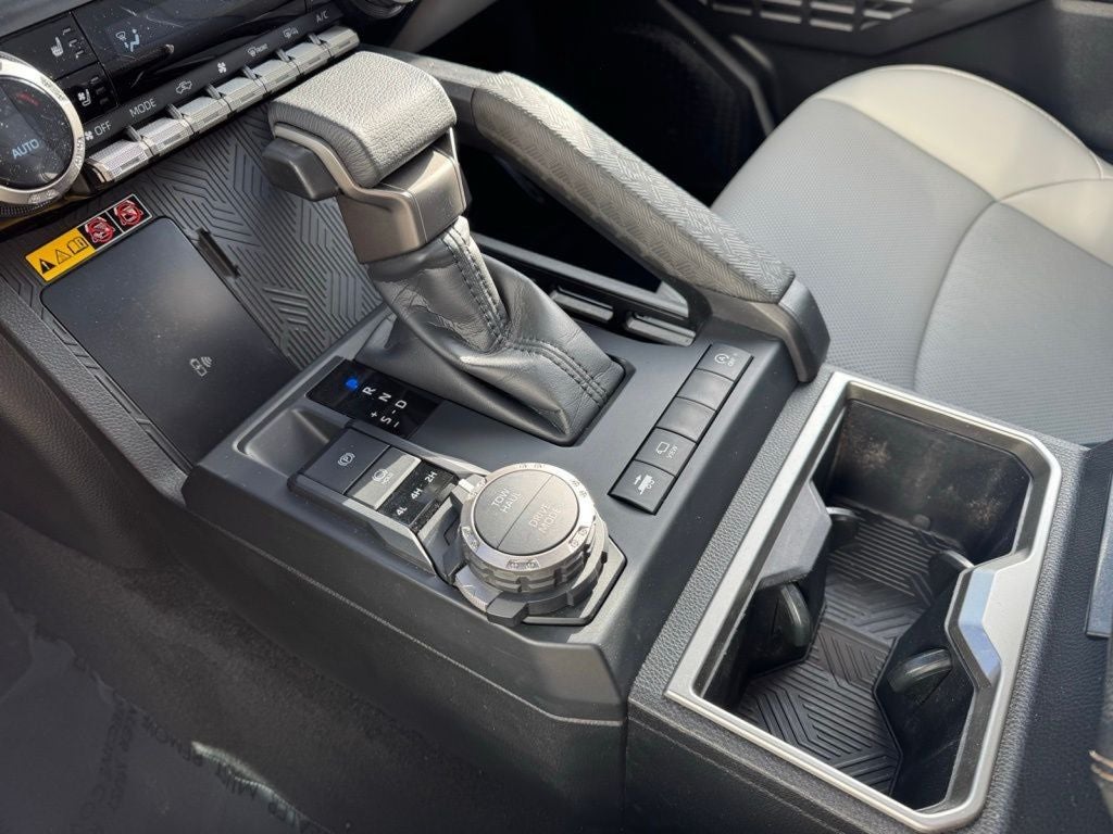 2025 Toyota Tacoma Limited 4WD