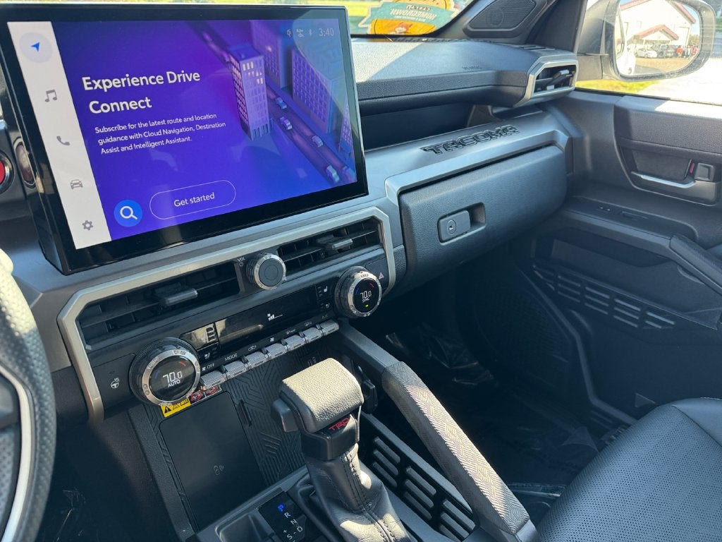 2024 Toyota Tacoma Hybrid TRD Off Road 4WD