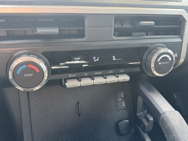 2024 Toyota Tacoma SR 4WD