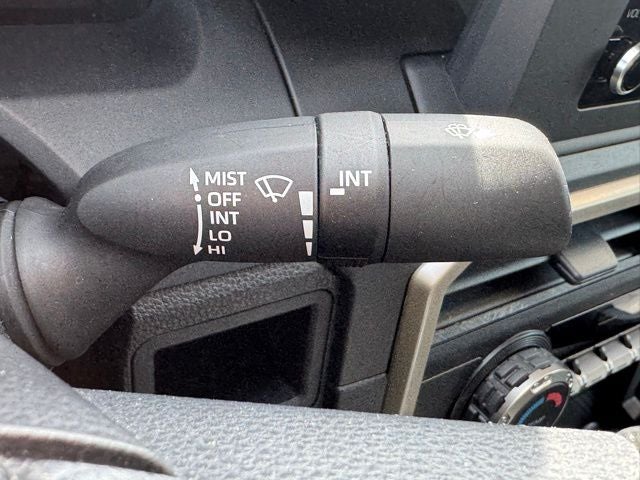 2024 Toyota Tacoma SR 4WD