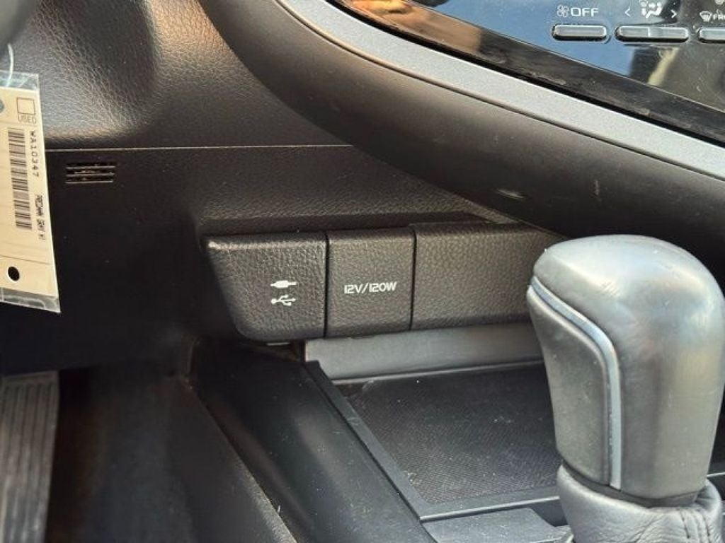 2018 Toyota Camry SE FWD