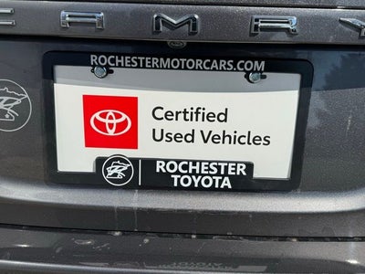 2019 Toyota Camry SE FWD