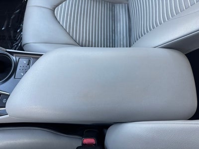 2018 Toyota Camry Hybrid SE FWD