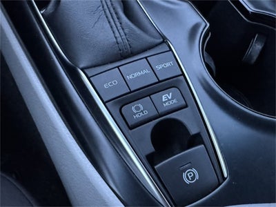 2018 Toyota Camry Hybrid LE FWD