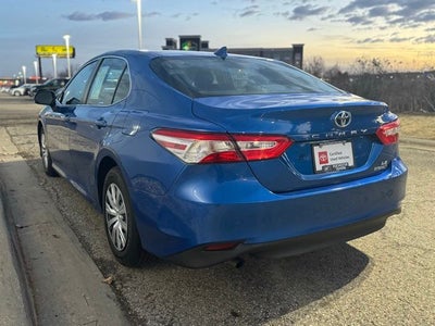 2019 Toyota Camry Hybrid LE FWD