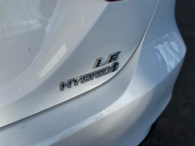 2019 Toyota Camry Hybrid LE FWD