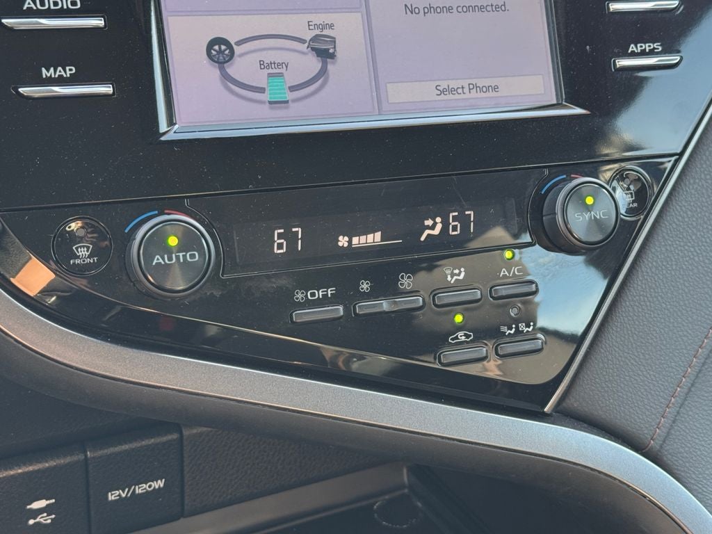 2019 Toyota Camry Hybrid LE FWD