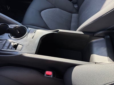 2019 Toyota Camry Hybrid LE FWD
